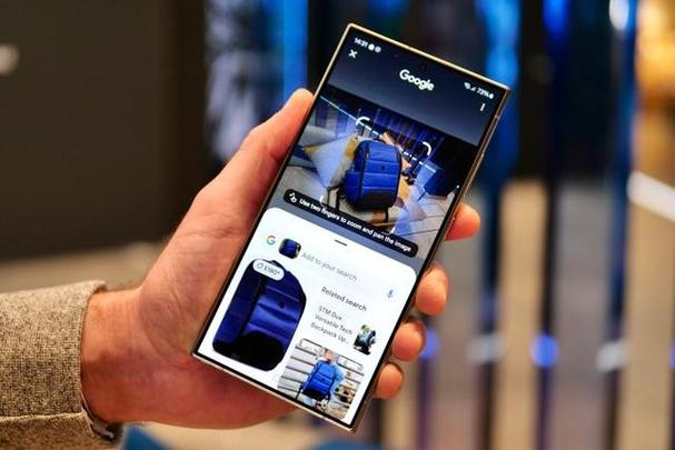 Samsung’s Breakthrough in Making Foldable Screens Feel Like Paper